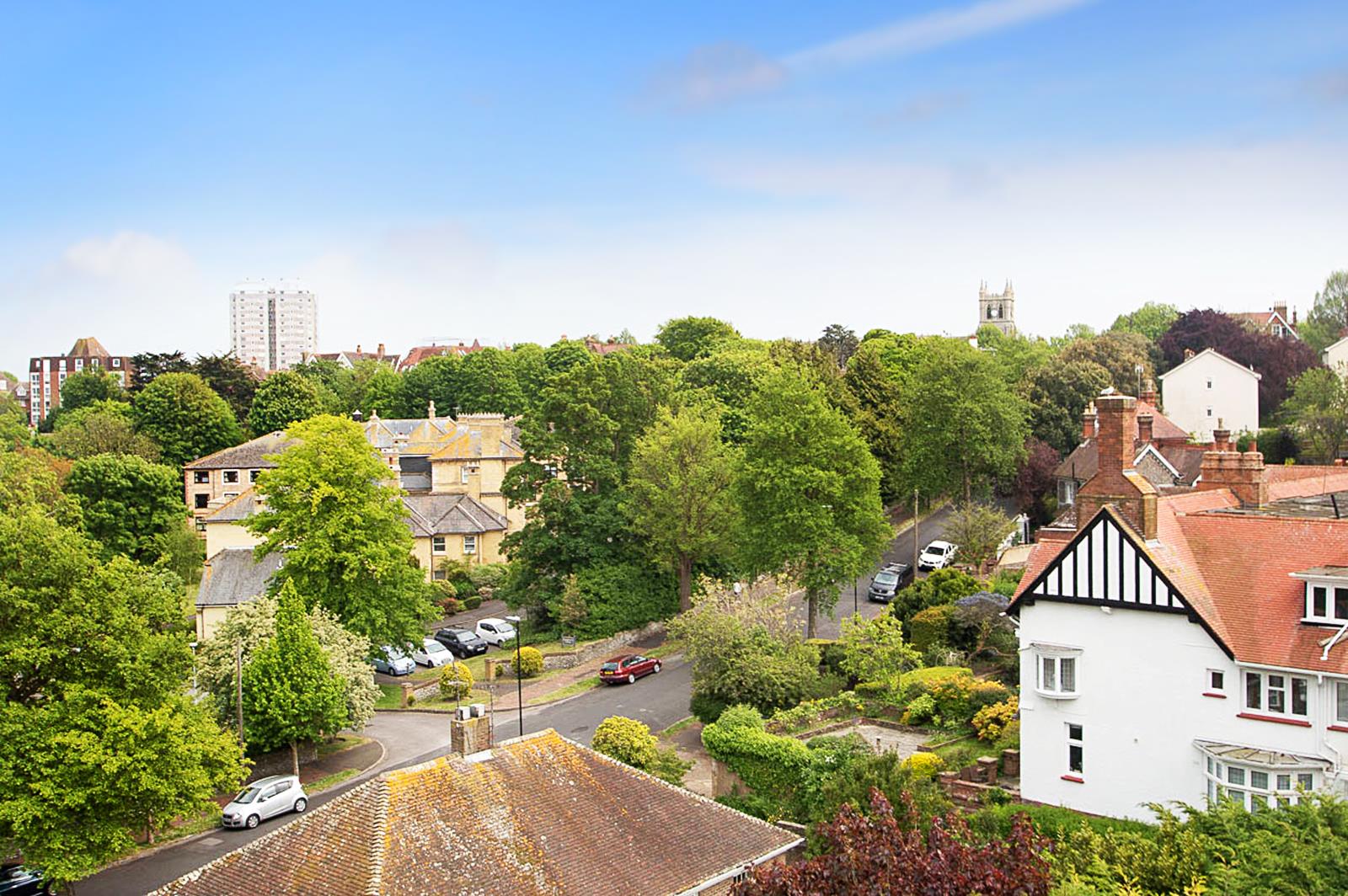 Property Details for Meads Road Eastbourne East Sussex BN20 7PX Town